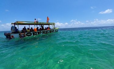 Tourists on a boat ride at Watamu